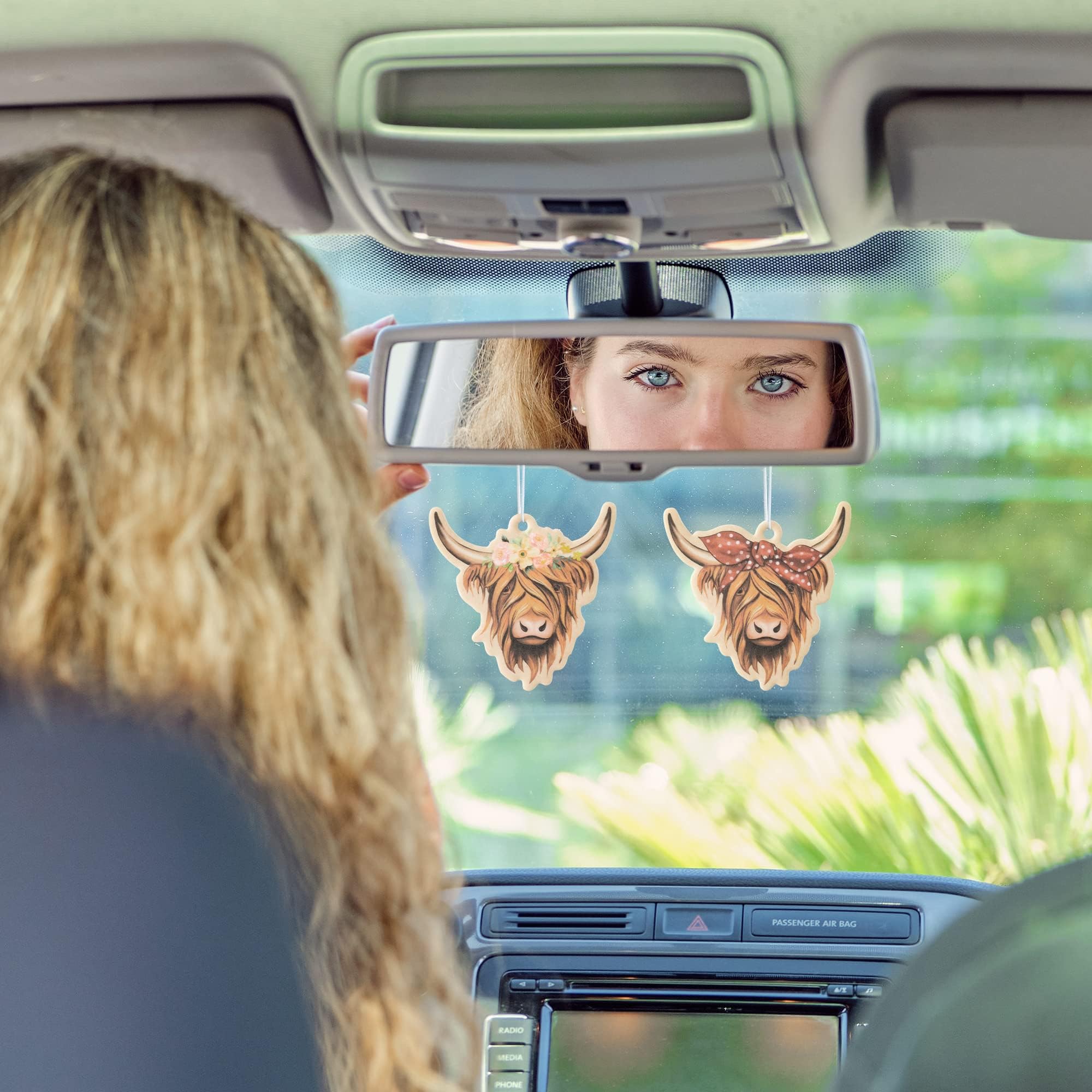 ANGOLIO 4Pcs Highland Cow Air Freshener Car Hanging Gifts for Women Funny Highland Cow Print Car Accessories Hanging Ornament Vent Decoration Aromatic for Party Supplies Cute Aromatic Accessories - Image 6